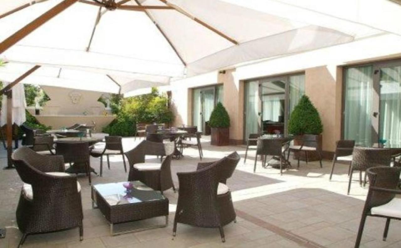 Hotel Dei Gonzaga Reggiolo Екстериор снимка